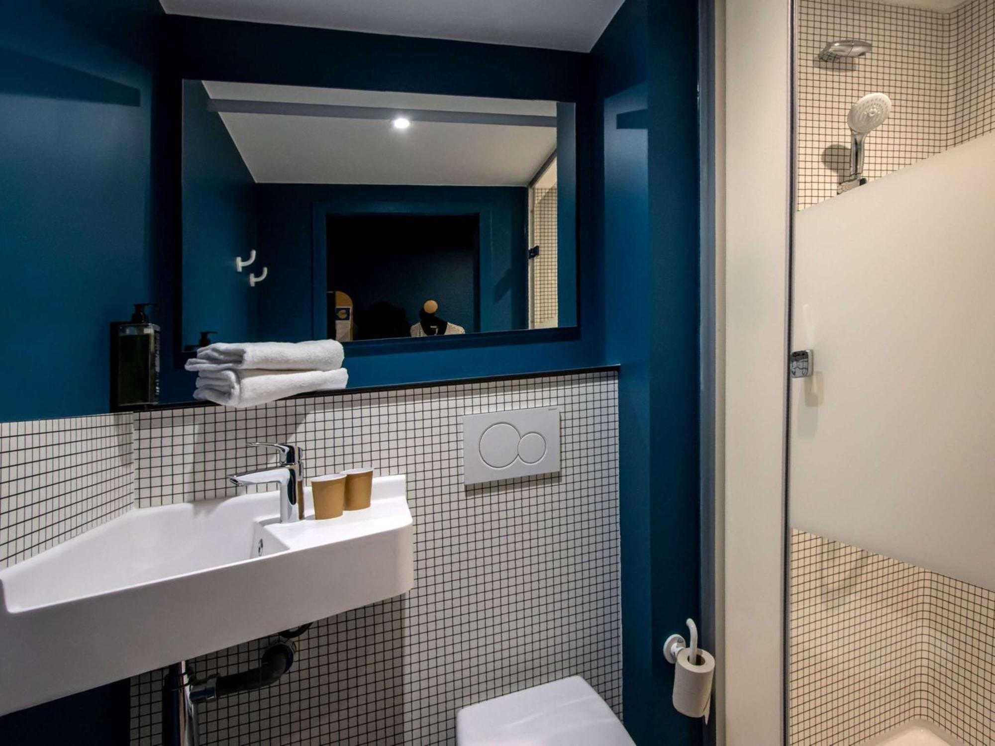 Ibis Budget Centre Hotel 2*
