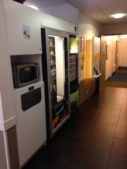 Ibis Budget Centre 2*